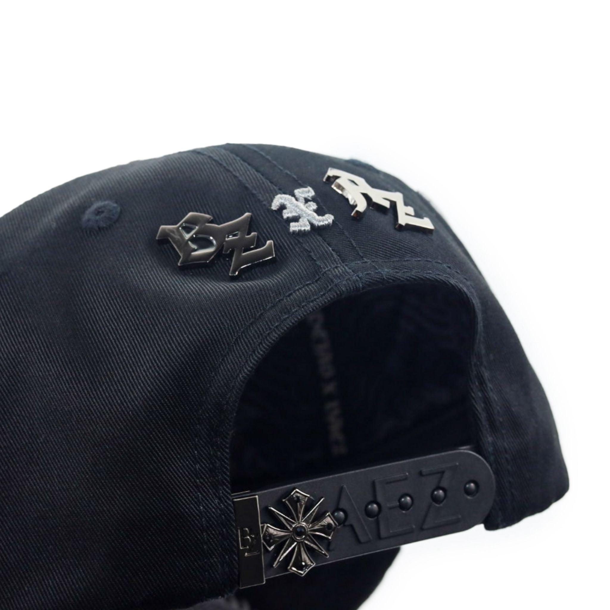 AB'z Total Black